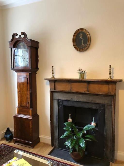 Ferienwohnung Charm & Character On Historic Rose Street EDI Exterior foto