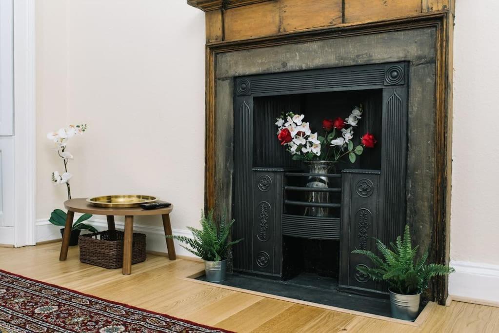 Ferienwohnung Charm & Character On Historic Rose Street EDI Exterior foto